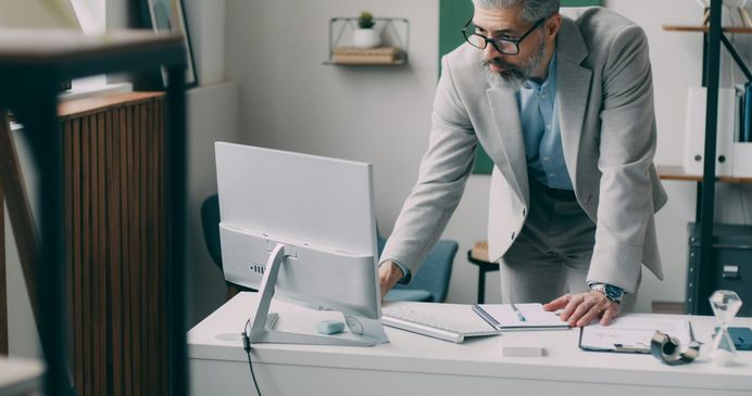 Why successful people finally seek international medical expertise: real decision moments