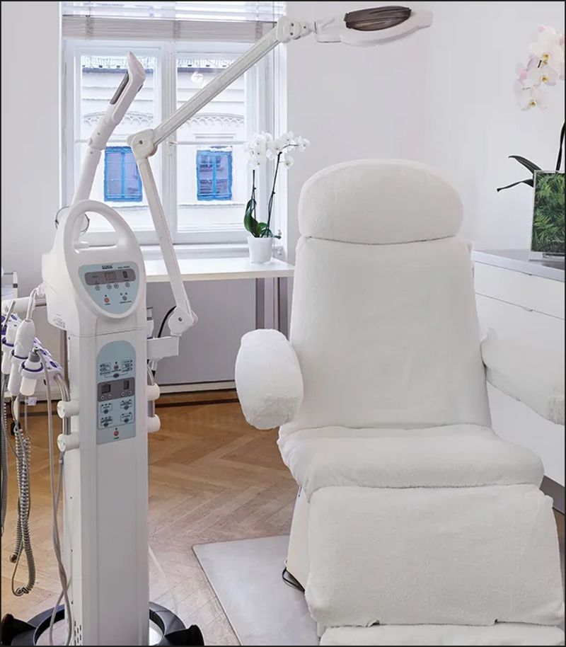 Timm Golueke private clinic