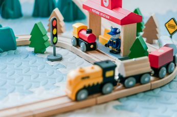 Discover how adverse childhood experiences (ACEs) significantly raise the risk of mental distress and obesity in adulthood—and why lifestyle changes alone can’t undo the damage. Learn how precision healthcare can help.